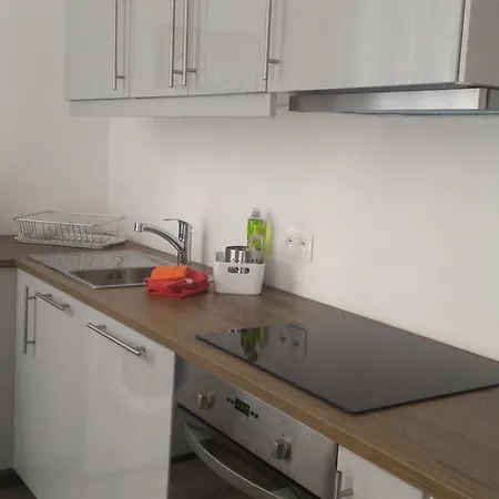 苏豪套房公寓 里尔