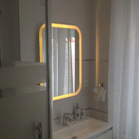 苏豪套房公寓 * 里尔